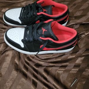 Air Jordan 1 Lows. Men's size 11.5. Red, black, white